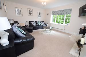 Sitting Room- click for photo gallery